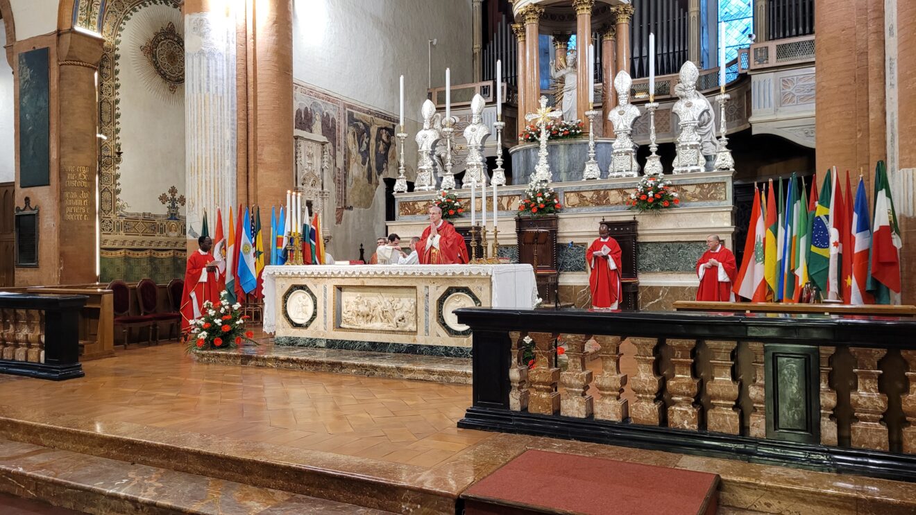 Pentecoste e Festa dei Popoli, preghiere in lingue diverse per sentirsi comunità insieme