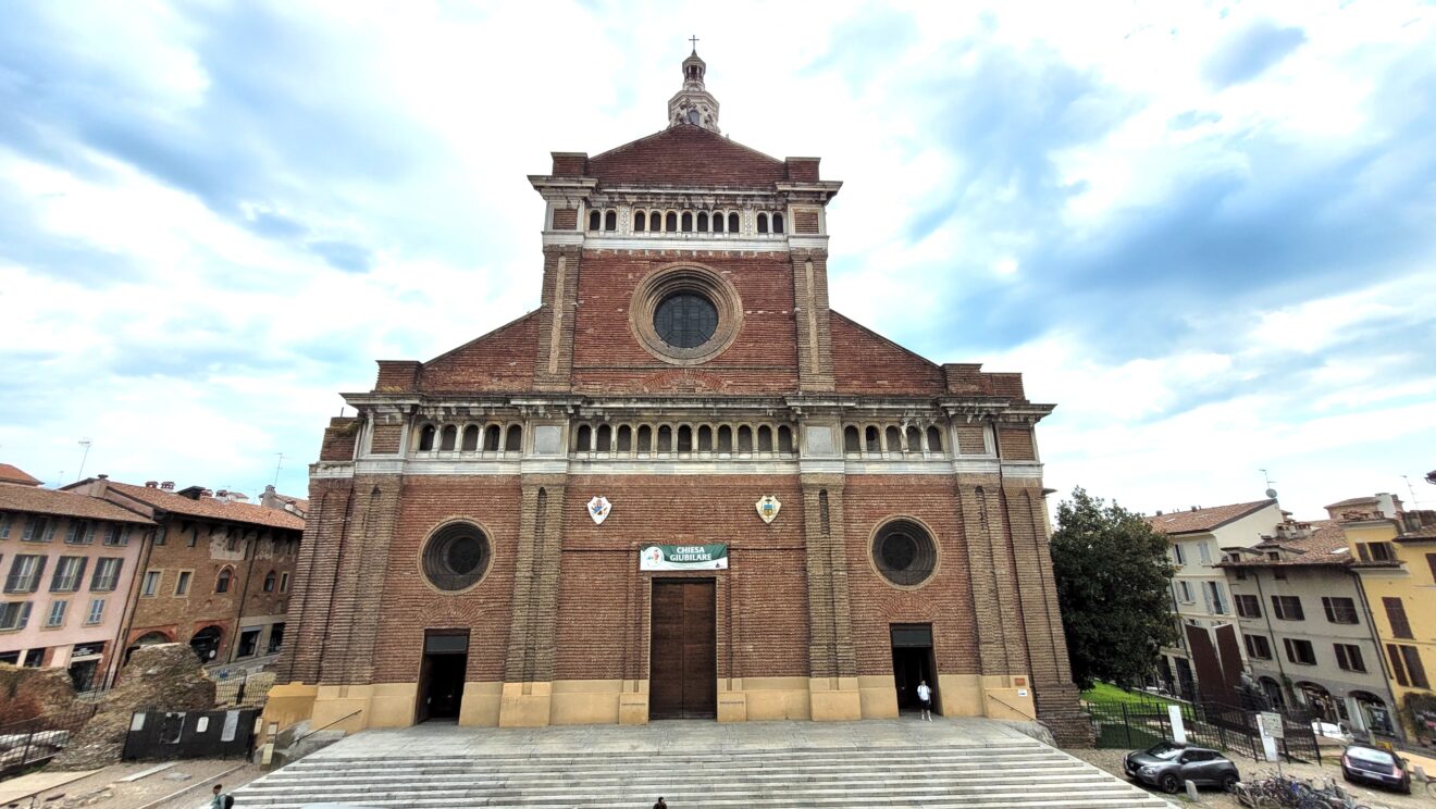 Dedicazione del Duomo di Pavia: il messaggio del Vescovo alla Diocesi