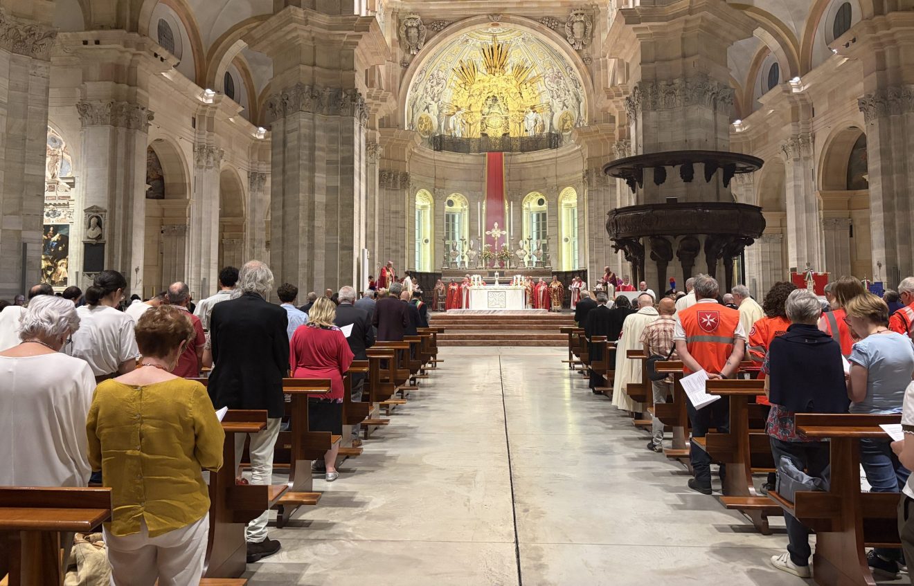 Festa delle Sante Spine: il Vescovo invita Pavia a prepararsi alla visita del Papa